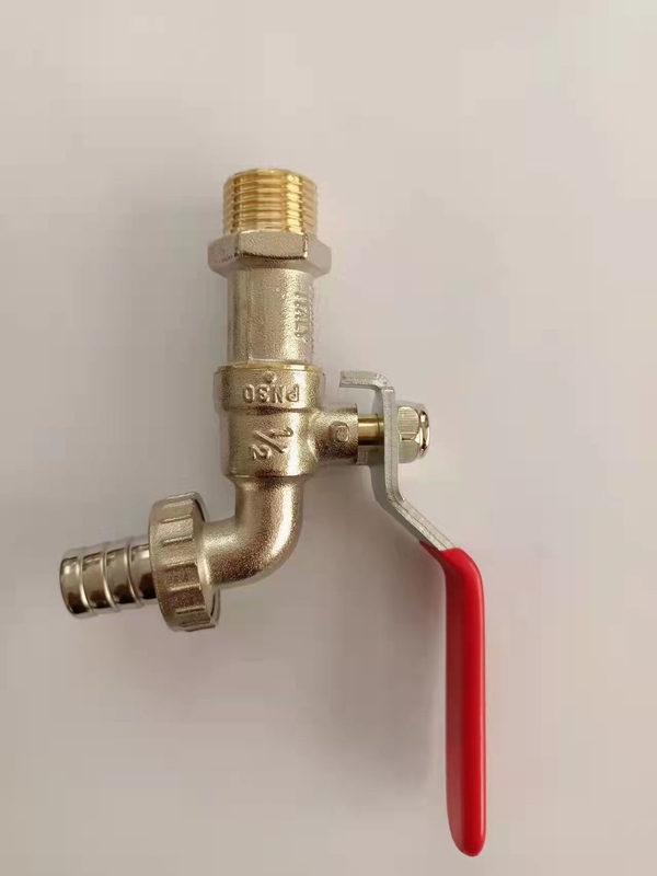 Wall Mounted 1/2 3/4 Faucet Made in China Antiquated Zinc Alloy Forge Bibcock for Bathroom Garden